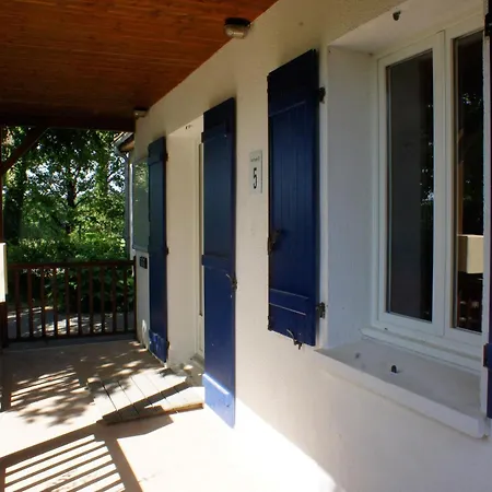 Amazing In With Terrace Nyaraló *