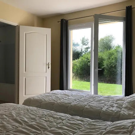 Amazing In With Terrace Сasa de vacaciones Les Forges (Deux-Sevres)