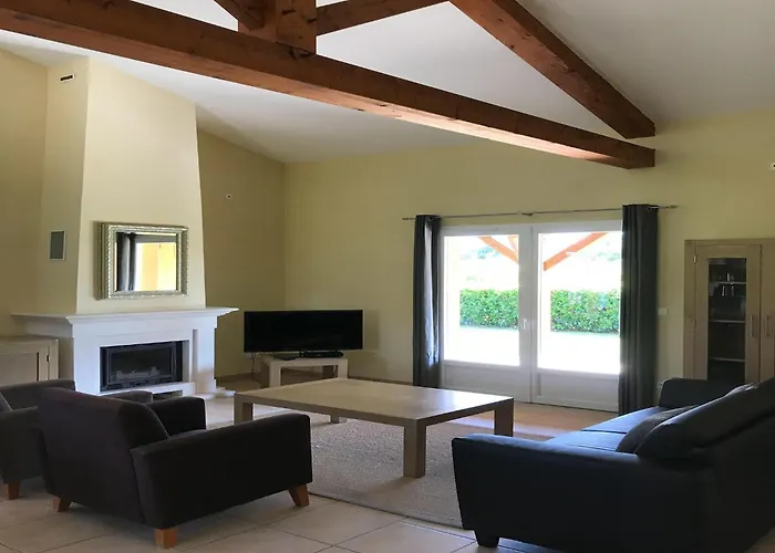 بيت للعطل Amazing In With Terrace *